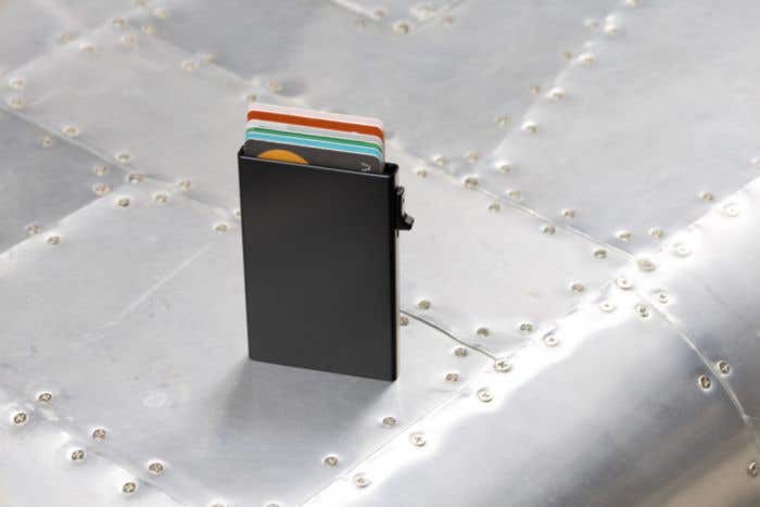 BrandCharger Kartenhalter Wally Mag | MagSafe-kompatibel