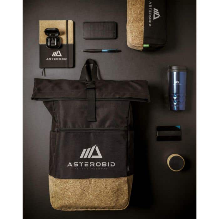 CosCork Eco toiletry bag