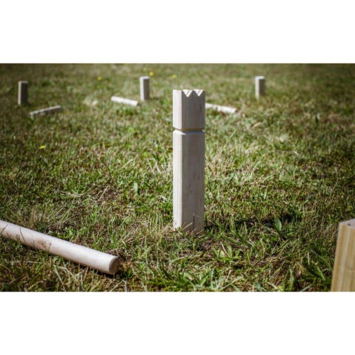 Kingdom Kubb Outdoor Game Spiel