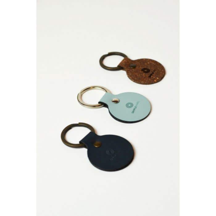 Recycled Leather Keyring Round