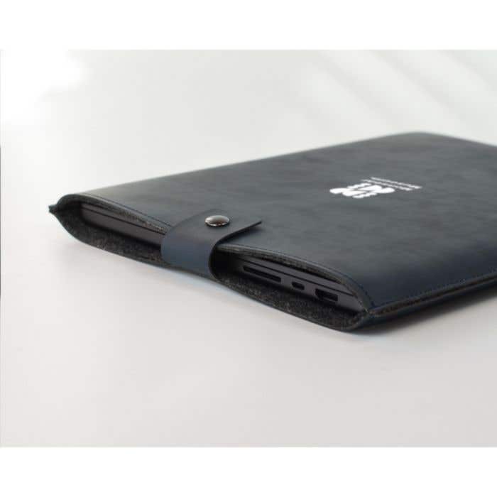 Recycled Leather Laptop Sleeve 16"