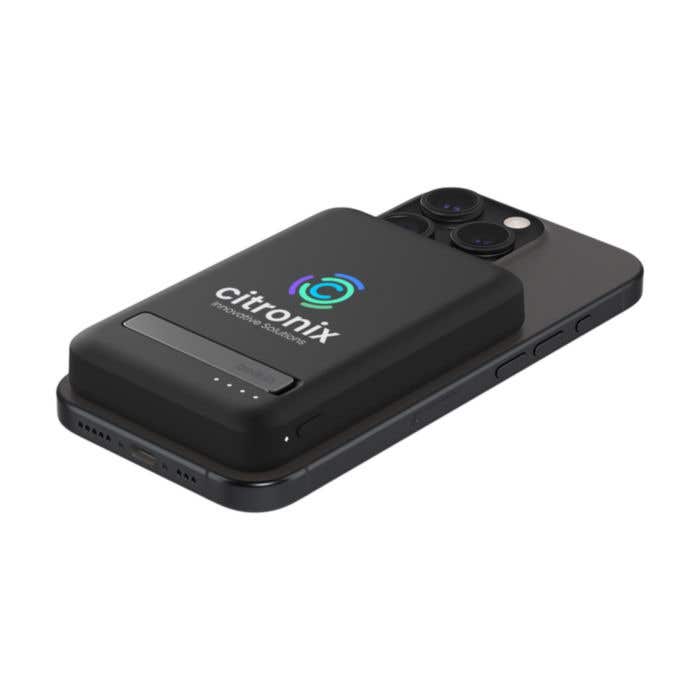 Belkin 5k Qi2 MagSafe PowerBank with Kickstand