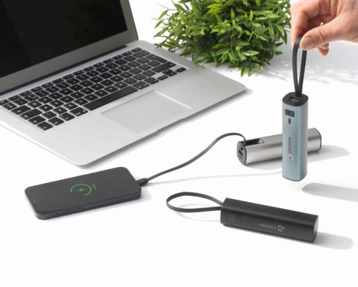 SlimBoost 5000 RCS R-Alu Powerbank Ladegerät