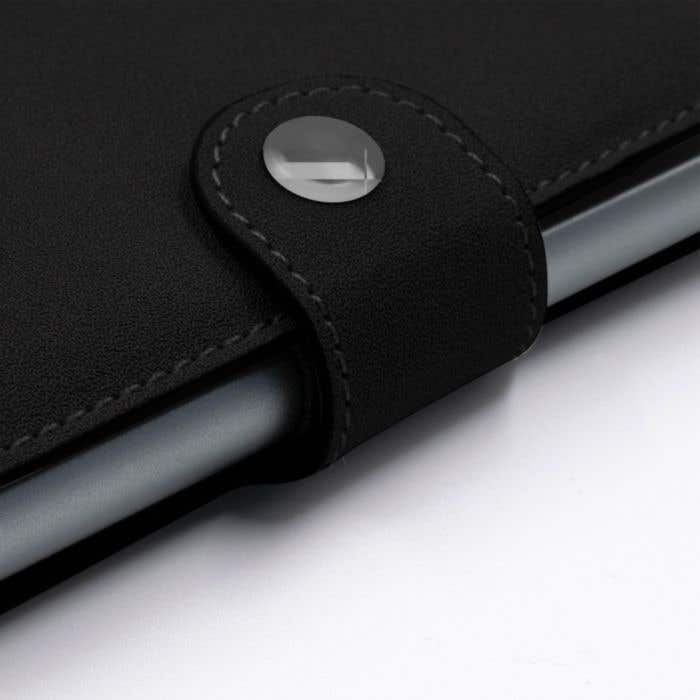 BrandCharger card holder Wally Porto | RFID protection